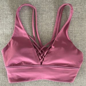 Lululemon bra size 6